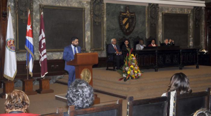 Simposio Sobre Derecho Humanos