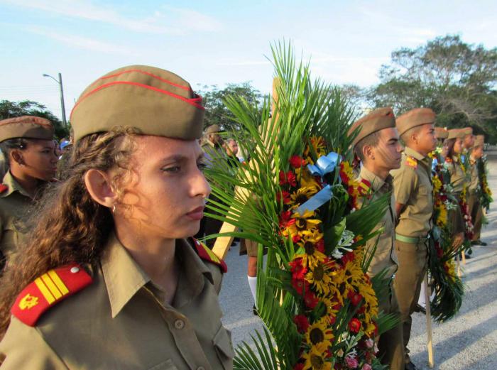Los «Camilitos» proporcionaron solemnidad  a la ceremonia de recordación de los dos importantes acontecimientos