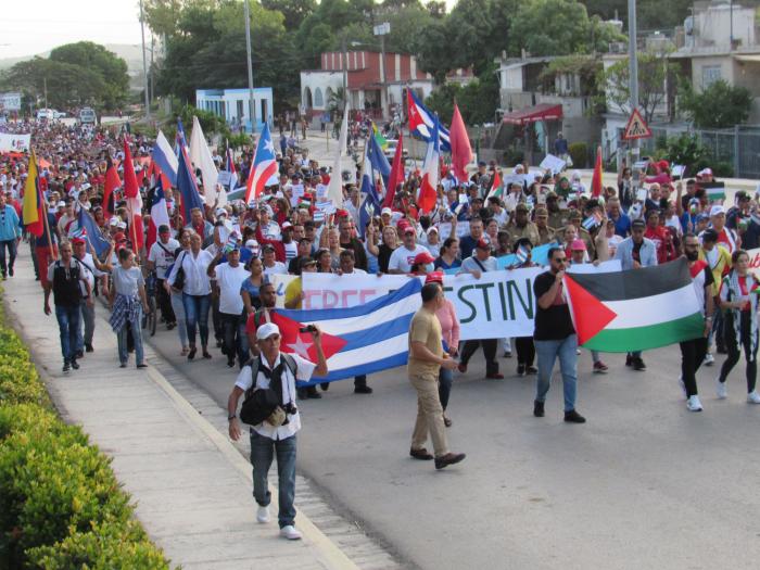 Marcha por el pueblo Palestino en Holguin