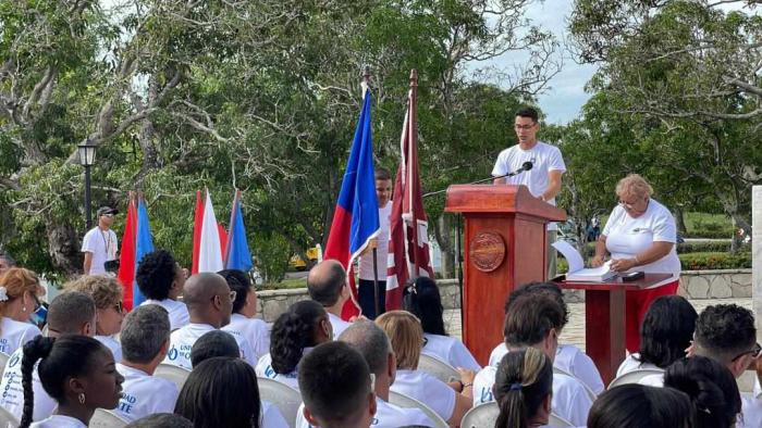Universidad de Oriente (UO) efectuó la graduación de 2897 nuevos profesionales