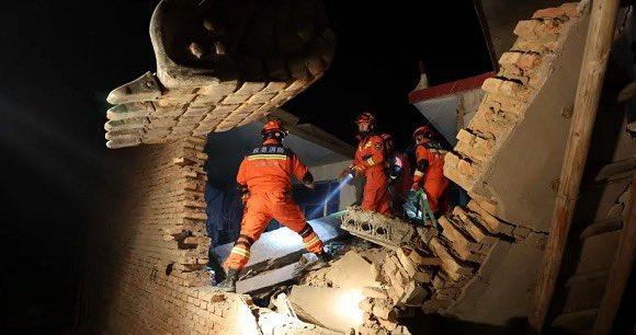 terremoto ocurrido en las provincias de Gansu y Qinghai.