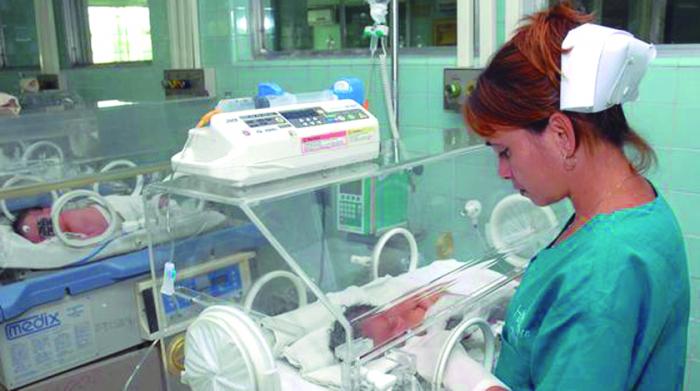 La nueva ley garantiza el derecho a la salud de las personas, mediante el acceso gratuito y con calidad a estos servicios. Foto: Juvenal Balán