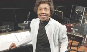  	Tania León, compositora y directora orquestal