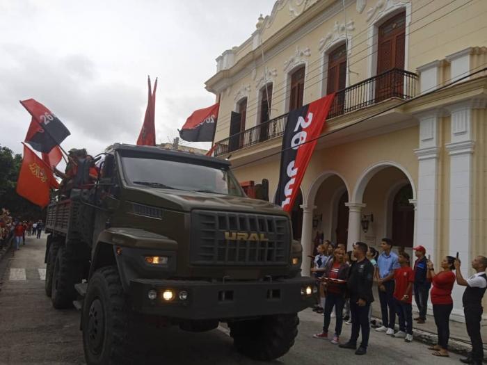 Caravana de la Libertad llega a Bayamo en otro enero de victorias
