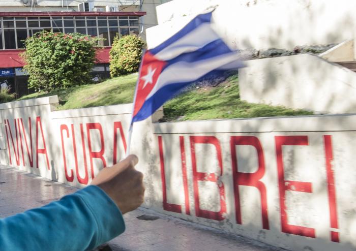 64 Aniversario de la Llegada de la Caravana de la Libertad a la Habana.Parada en la cervezera Guido Perez en el cotorro.