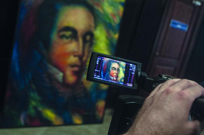 Develacion del cuadro de Jose Maria Heredia del artista cubano Mario Gallardo