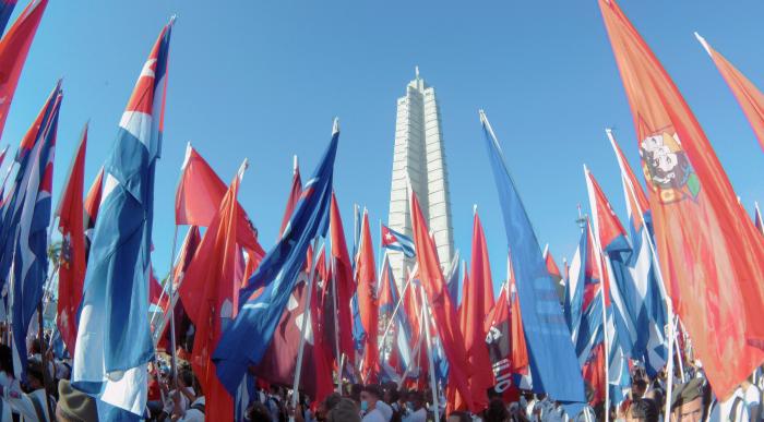 Desfile por el 1ro de Mayo en la Plaza de la Revolución