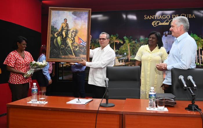Homenaje a Monteagudo y conversa con la población