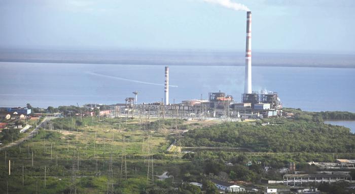visita del   primer secretario del Comité Central del Partido Comunista de Cuba (CC-PCC) y presidente de la República, Miguel Díaz-Canel a la provincia de camaguey.Termoelectrica