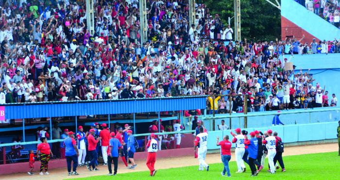 4to juego entre Artemisa vs Matanzas.