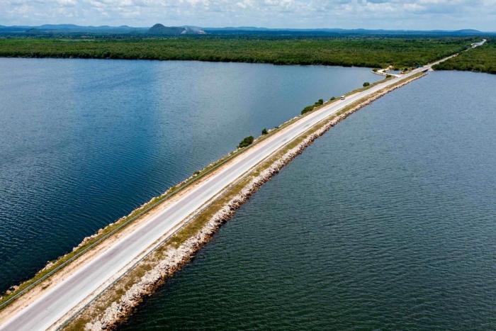 Pedraplén de Caibarién a Cayo Santa María 