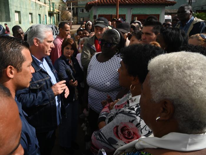 Díaz Canel Cárdenas Complejo Lácteo