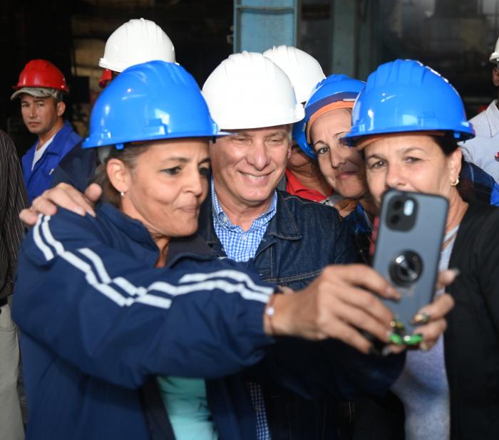 Díaz Canel Cárdenas Central Boris Luis Santa Coloma, Madruga