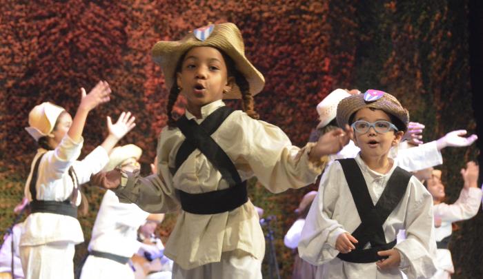 La Colmenita y sus 34 febreros de amor