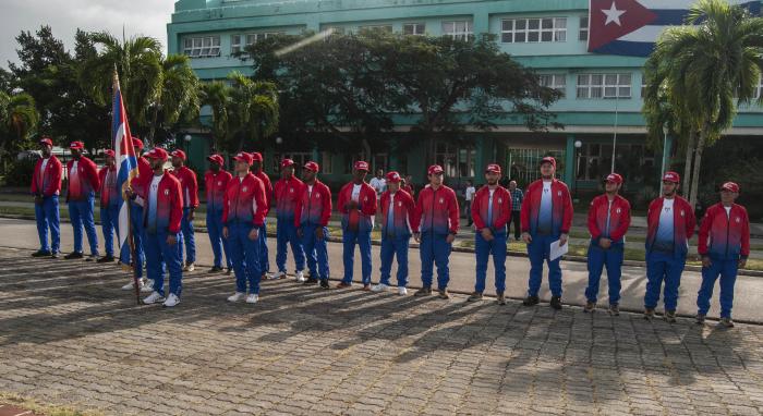 Abanderada la delegación cubana a los I Juegos del Futuro. FOTO: DUNIA ÁLVAREZ PALACIOS