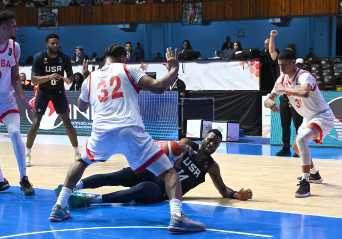 Baloncesto M Cuba vs EEUU Ventana America