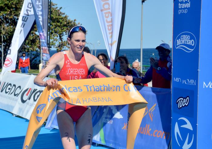 Triatlon de la Habana 2024 Campeona es la distancia Olimpica de EEUU Gwen Jorgensen