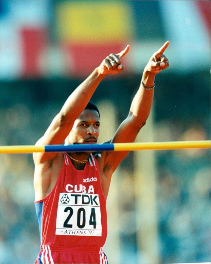 Javier Sotomayor. 