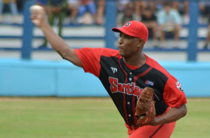 Beísbol Serie 62 Play Off-IND-STG-Play-01 Danny Betancourt