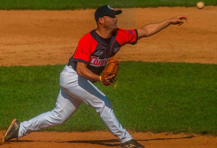 Rodolfo Sorís no permitió libertades durante siete innings. foto: istván ojeda