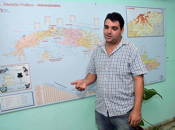 Me pongo nervioso todavía ante las cámaras; nosotros improvisamos, no tenemos escrito en una pantalla lo que vamos a decir. FOTO: MARCELINO VÁZQUEZ