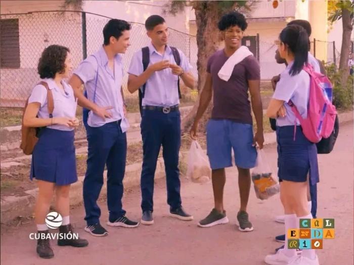 La vida estudiantil y familiar de un grupo de jóvenes vertebra la serie. FOTO TOMADA DEL PERFIL EN FACEBOOK DE LA SERIE CALENDARIO
