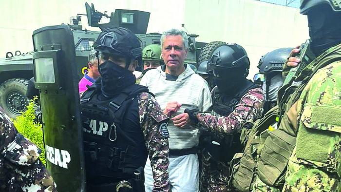 Con el arresto violento de Jorge Glas, se vulneró el principio de la inviolabilidad de las instalaciones diplomáticas y su personal.  