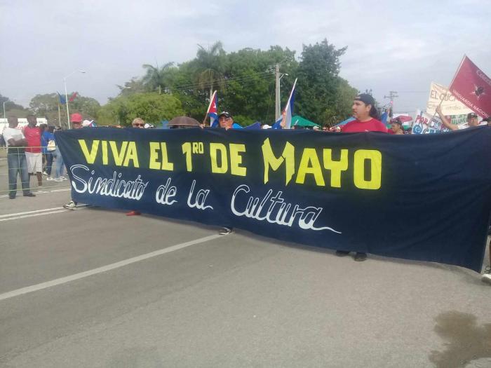 Desfile en Las Tunas