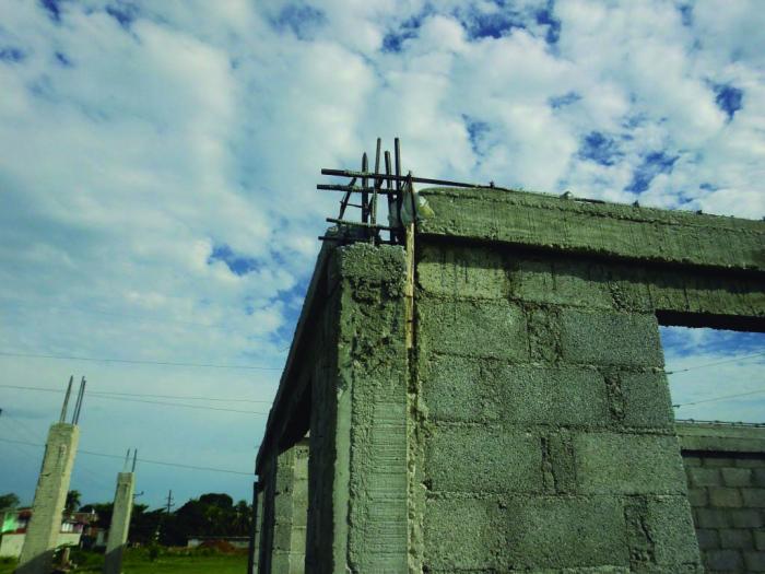 Las violaciones cometidas durante la ejecución de las obras constructivas atentan contra la resistencia del inmueble ante la ocurrencia de un sismo. Foto cortesía del Cenais