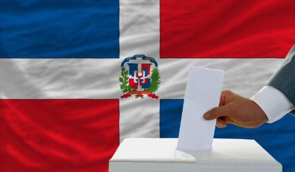 Dominicanos eligen presidente entre nueve candidatos