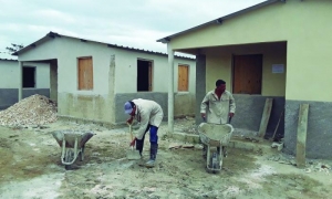 Entre los principales planteamientos de la población están las solicitudes de viviendas, locales y 
materiales de la construcción. foto: Leidys M. Labrador Herrera