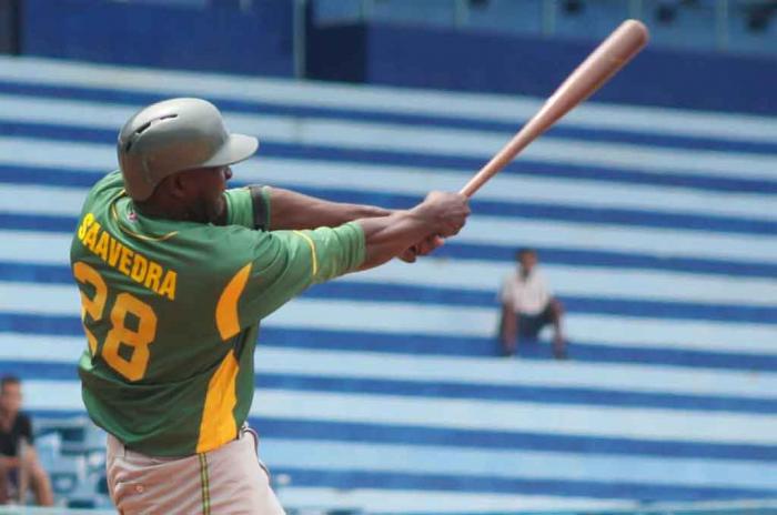 William Saavedra recuperó el liderato de bateo, con 417. FOTO: BORIS LUIS CABRERA