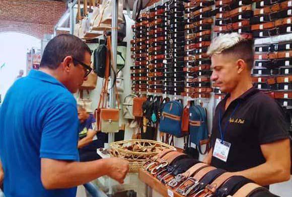 Feria de Artesanía Arte para Papá