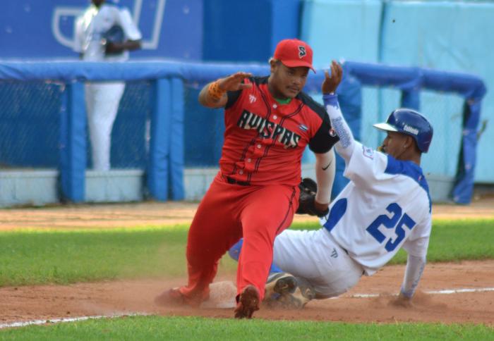 Beisbol-Serie63-Play Off STG vs IND