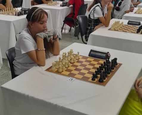 Jinela de la Caridad Rodríguez Rivero, 
una joven promesa del ajedrez cubano. 
Foto: Cortesía de la entrevistada
