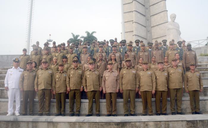 Parte de la promoción Aniversario 71 del asalto a los cuarteles Moncada y Carlos Manuel de Céspedes. FOTO: Ismael Batista Ramírez