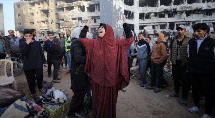 muertos y heridos en ataque contra zona segura en Gaza