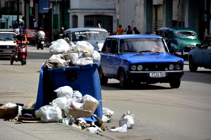 Existen más de diez proyectos de inversión extranjera para el tratamiento de desechos en La Habana. foto: Juvenal Balán 	