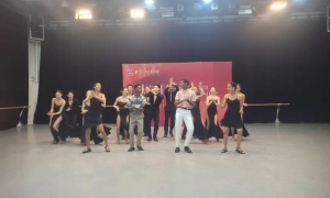 Un momento del encuentro celebrado en la Academia de Ballet de Beijing. Foto del autor