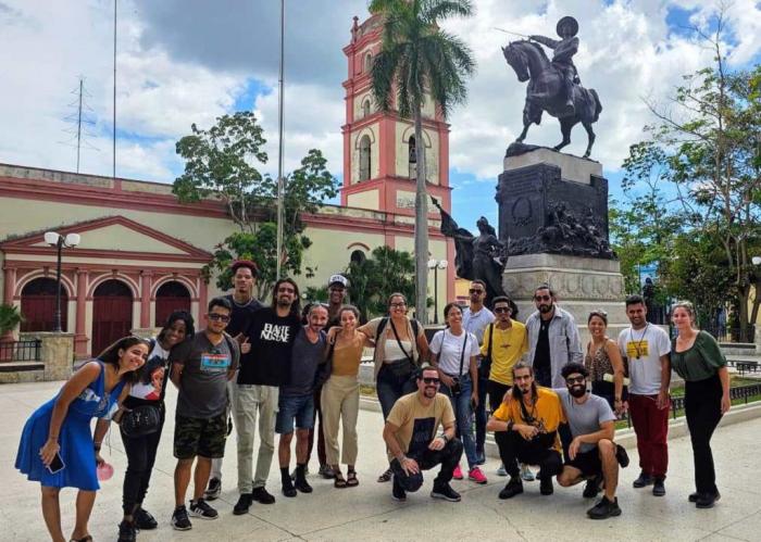 Jóvenes Creadores de la AHS