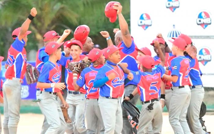 Santa Clara dio primero en las Pequeñas Ligas. foto: ap