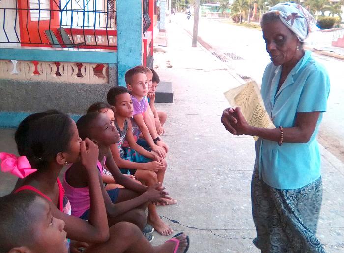 «Mientras mis neuronas se mantengan activas, Lilia será maestra y ayudará a esta Revolución».