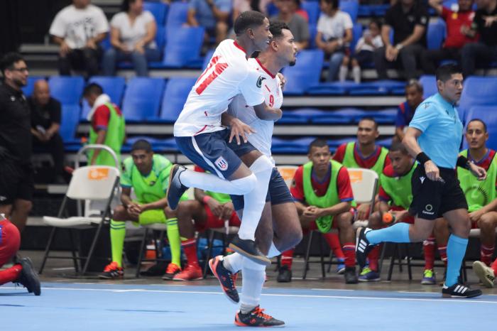 Jonathan Hernandez #9 of Cuba