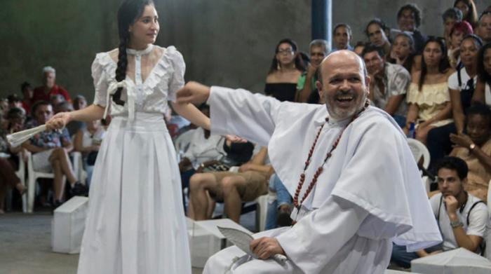 Regresa Oficio de Isla