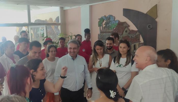 Una universidad que sale a buscar sus espacios 