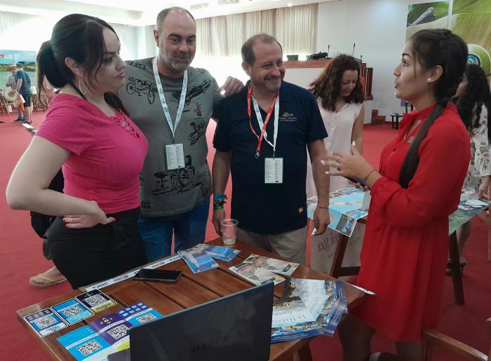 Turoperadores portugueses y españoles