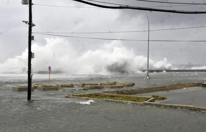 La intensidad de las lluvias y los vientos provocará inundaciones. FOTO: ISMAEL BATISTA RAMÍREZ