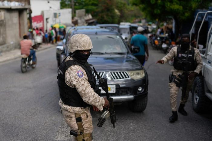Otra vez, el caos social buscado y organizado por Estados Unidos y la comunidad internacional sirve de excusa para una nueva ocupación. FOTO: AP