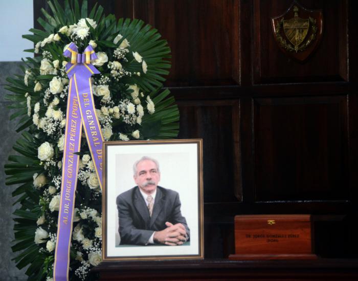 Homenaje al Dr.Jorge Gonzalez Perez ,alias Popi