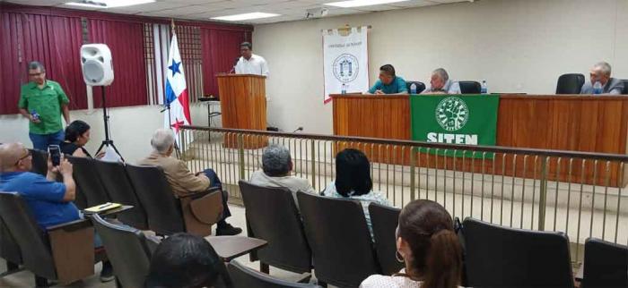 FORO EN PANAMÁ CONDENÓ EL BLOQUEO DE EE. UU. CONTRA CUBA